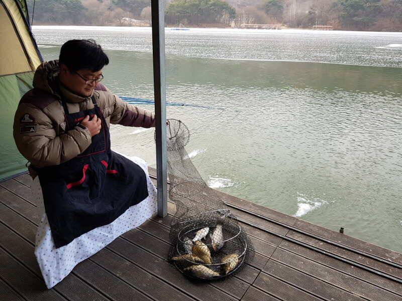 산들낚시터의 2019년에 처음으로 인사드립니다 (유료터정보 - 유료터점주조황)