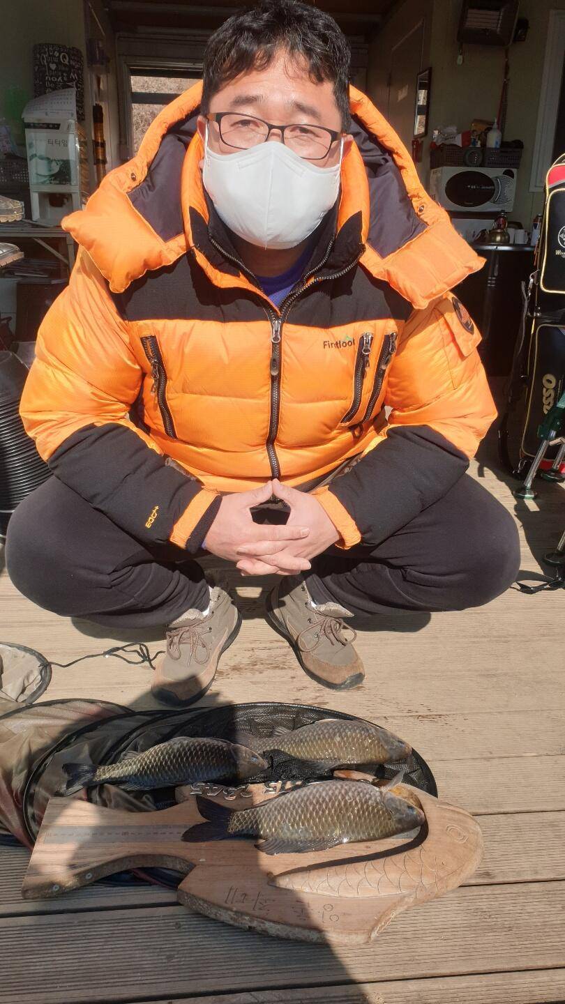 고삼지 상류권 조황정보입니다 (유료터정보 - 유료터점주조황)
