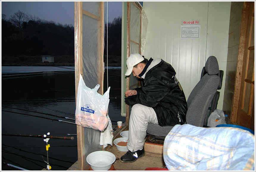 계절의 변화는 (유료터정보 - 유료터점주조황)