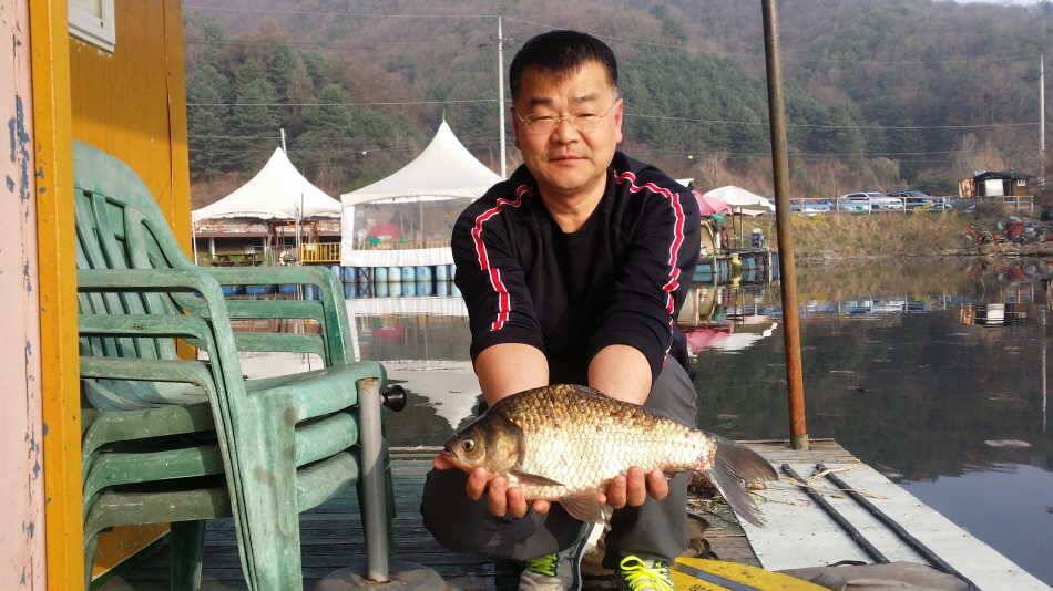 댐낚시 일박에 이정도면 (유료터정보 - 유료터점주조황)