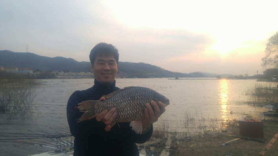 아산 안골지 조황정보입니다 (유료터정보 - 유료터점주조황)
