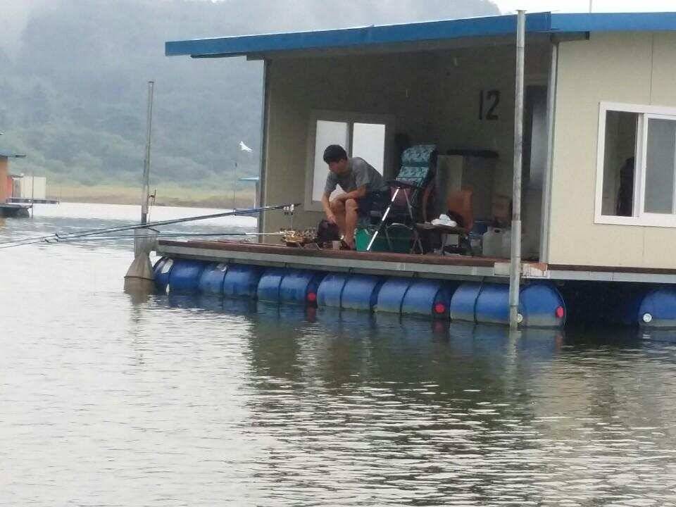 송전지서울좌대8월27일조황 (유료터정보 - 유료터점주조황)
