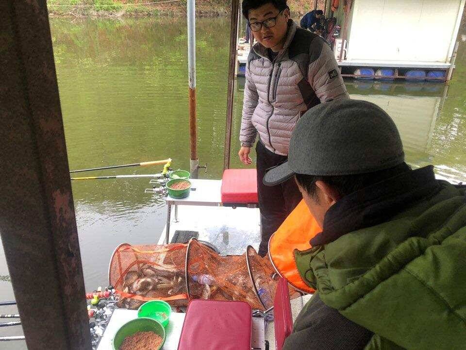 아산신수지 4월 마지막 주말 화보입니다 (유료터정보 - 유료터점주조황)