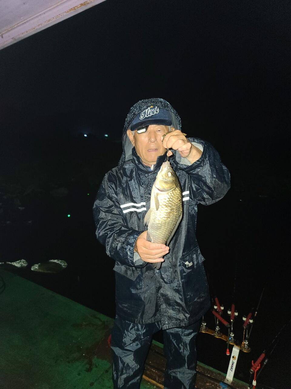 아산 안골지 조황정보 입니다 (유료터정보 - 유료터점주조황)