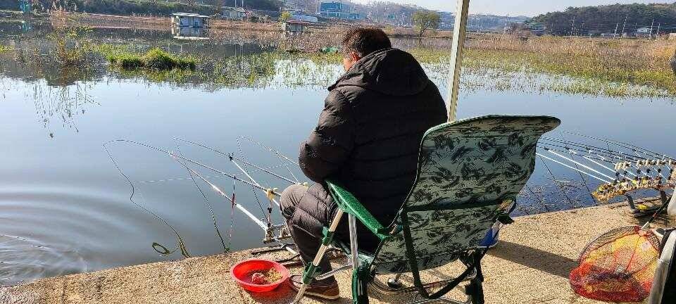 당진 가교리 낚시터 4월 17일 조황입니다 (유료터정보 - 유료터점주조황)