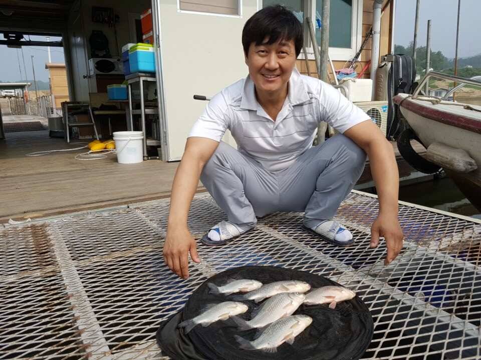 고삼지양촌비소식에 조황이 살아날 조짐입니다 (유료터정보 - 유료터점주조황)