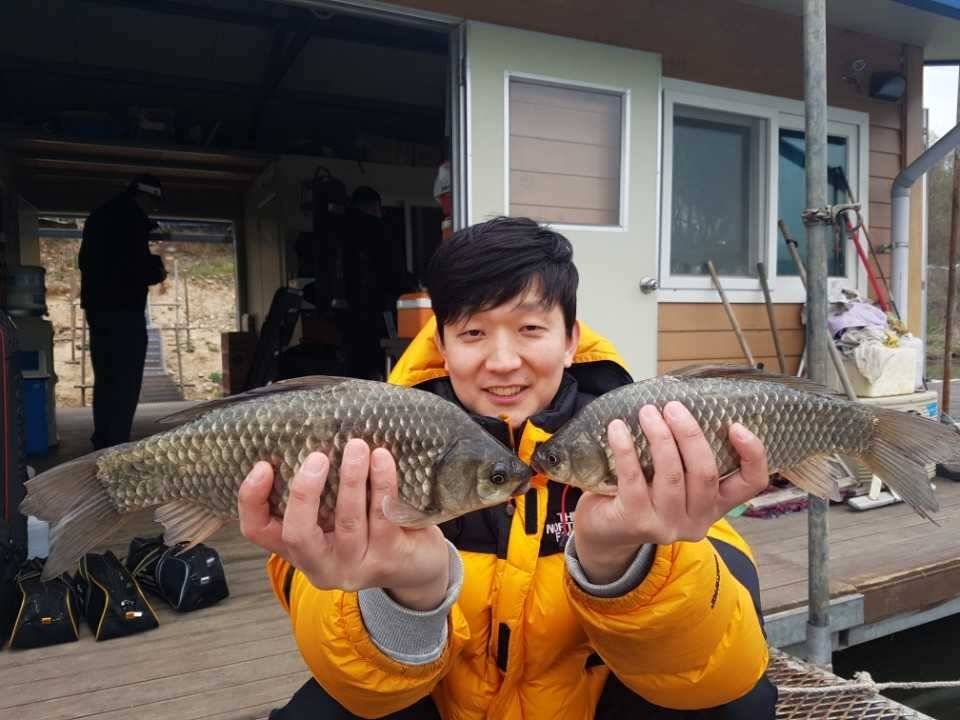 고삼지양촌양촌에서 4짜소식 전해드립니다 (유료터정보 - 유료터점주조황)