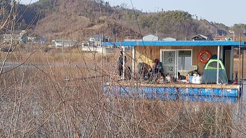 2019년도 송전지 오산좌대 물 낚시 시작 합니다 (유료터정보 - 유료터점주조황)