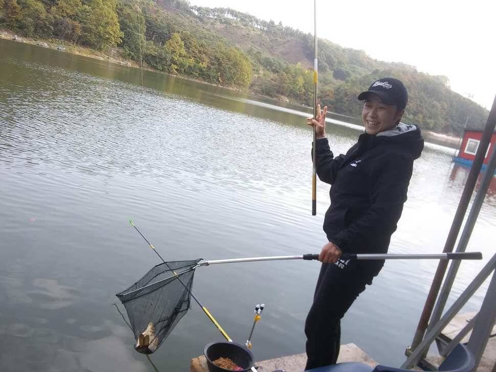 양평 수곡낚시터 대박조황은 아니지만 고른 조황이 나와줍니다 (유료터정보 - 유료터점주조황)