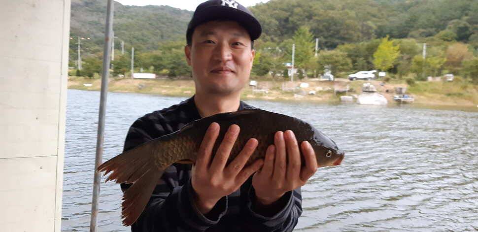 힐링 수곡낚시터 주말금요일 큰편차없이 고른 조황이 나옵니다 (유료터정보 - 유료터점주조황)