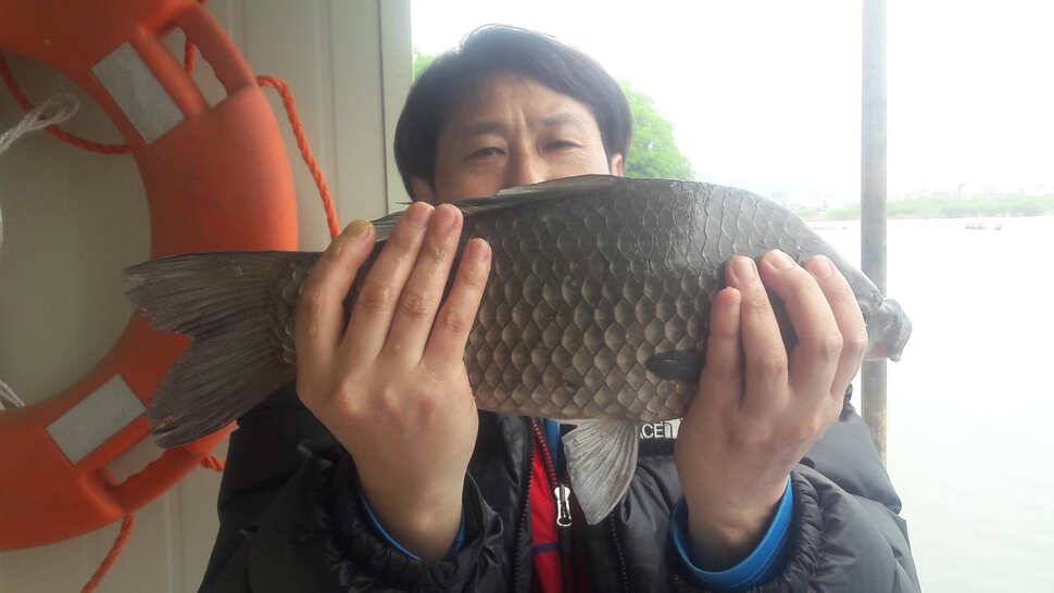 송전지 창신좌대 조황 (유료터정보 - 유료터점주조황)