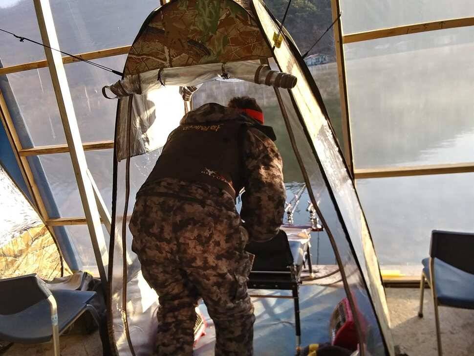 수곡낚시터 주중에 붕어조황이 다시 회복되네요 오늘 붕어 방류 완료했습니다 (유료터정보 - 유료터점주조황)