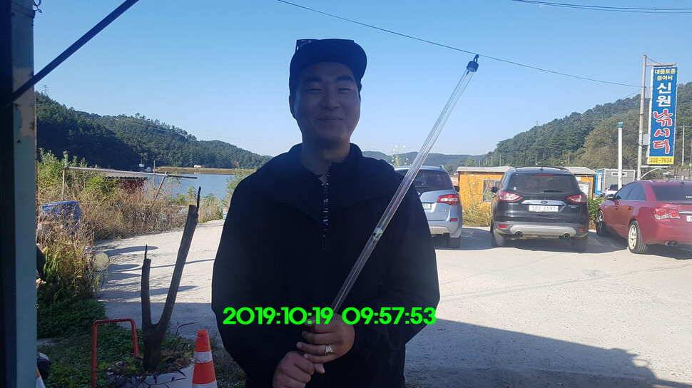 신원낚시터 10월21일 토종 49센티 붕어 구경하시고 가시겠습니다 (유료터정보 - 유료터점주조황)