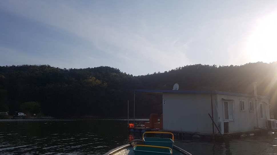 며칠째조황이 저조합니다 (유료터정보 - 유료터점주조황)