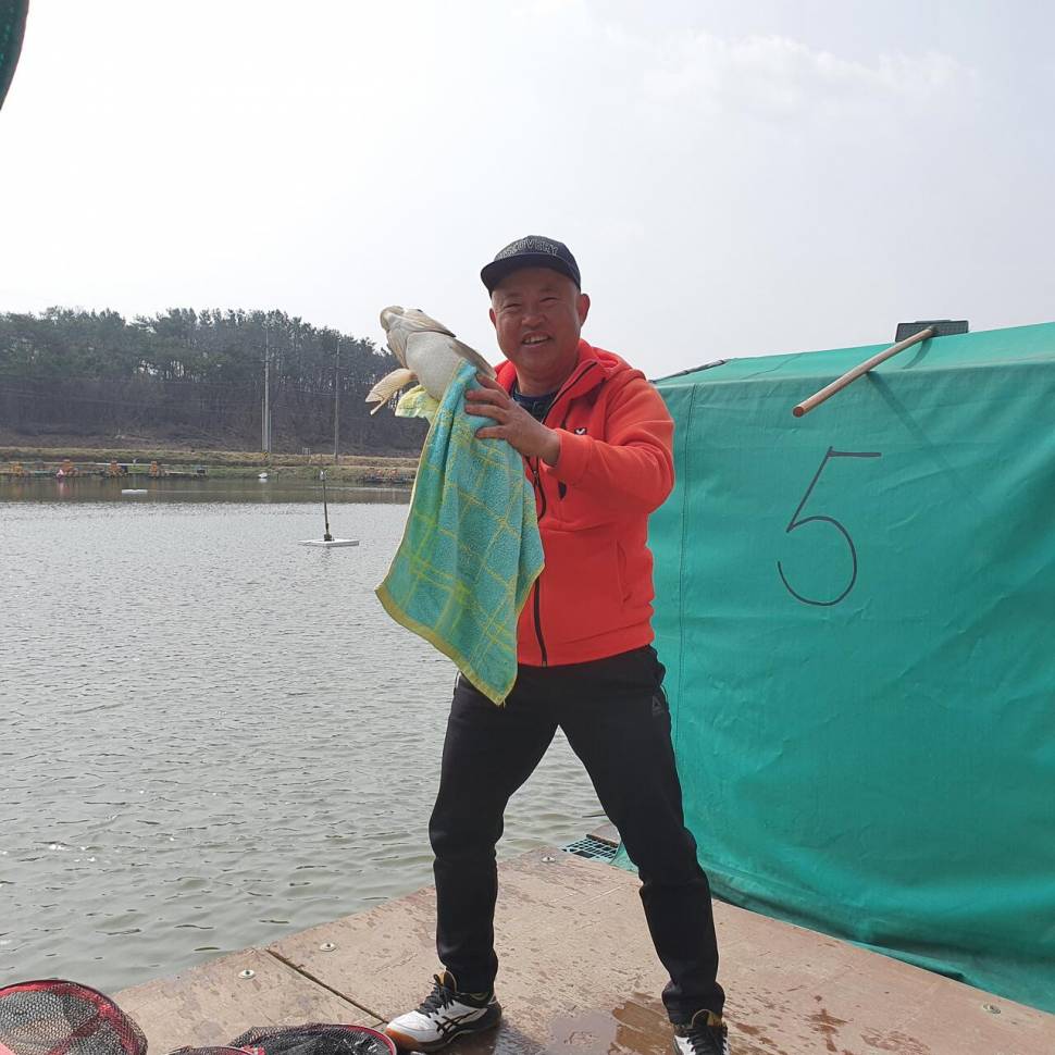 경주 동산낚시터붕어 전용잡이터지난주 조황 (유료터정보 - 유료터점주조황)