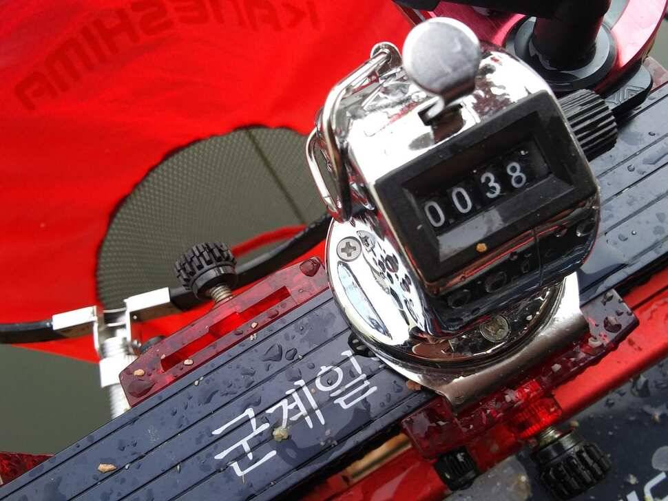 양평 수곡낚시터 붕어낚시 대박조황이 나와주었네요 오늘도 튼실한 붕어 방류 마쳤습니다 (유료터정보 - 유료터점주조황)