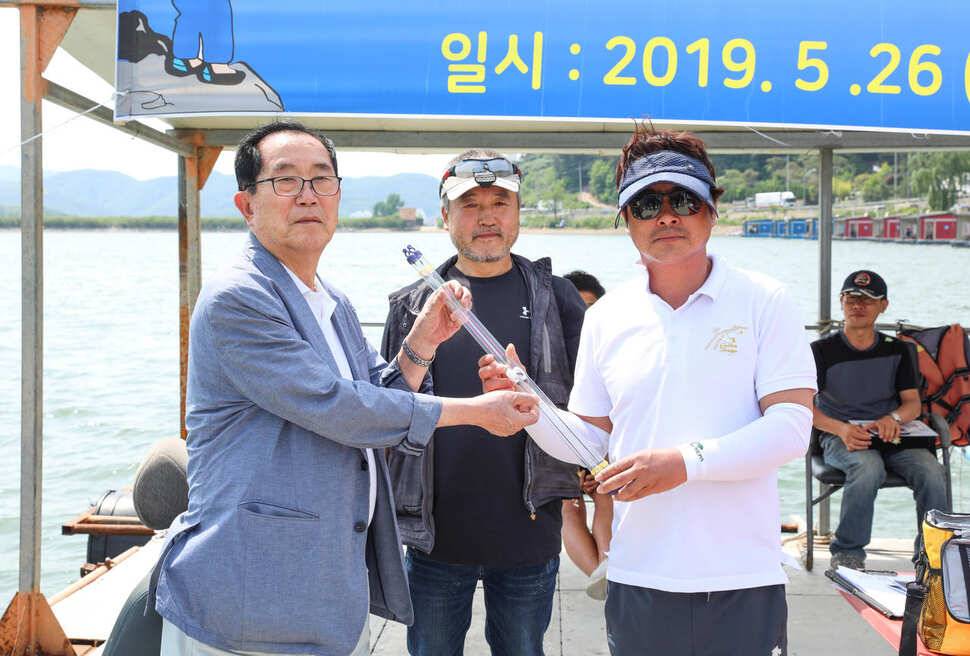 신원낚시터 제1회 밴드낚시대회 소식 입니다 (유료터정보 - 유료터점주조황)