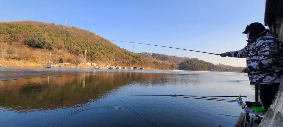 힐링 겨울붕어낚시 수곡낚시터 셋째주 조황 붕어 방류 안내 (유료터정보 - 유료터점주조황)