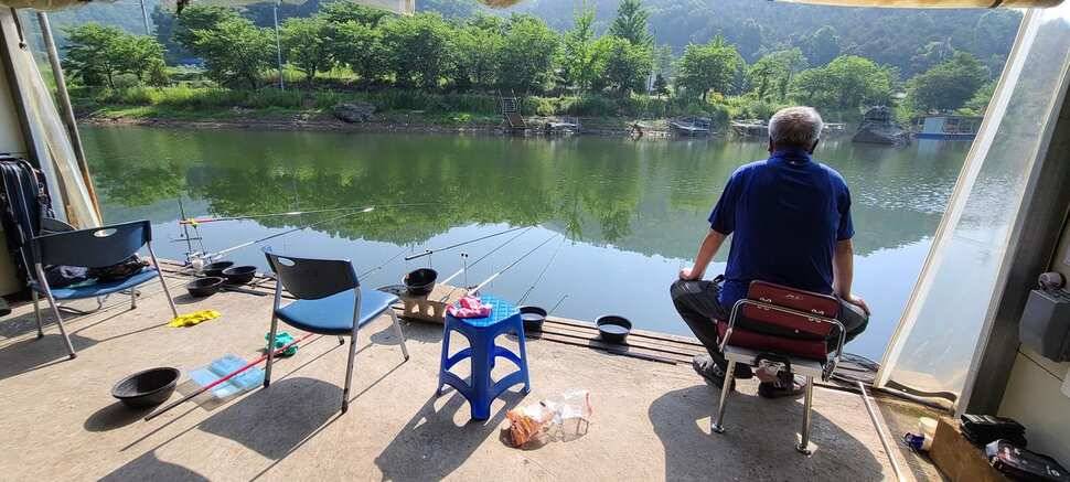 수곡낚시터 주초출발 조황 좋습니다 금일 방류합니다 (유료터정보 - 유료터점주조황)