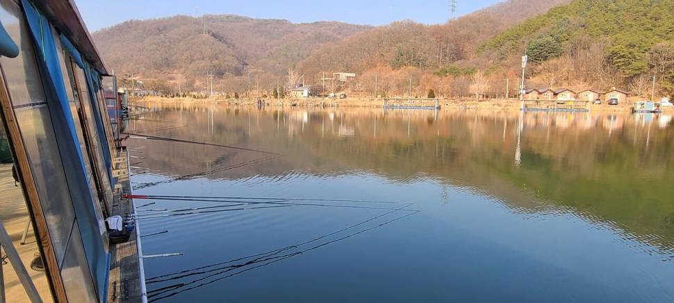 설명절 연휴 힐링 수곡낚시터 조황 및 붕어 방류 안내 (유료터정보 - 유료터점주조황)
