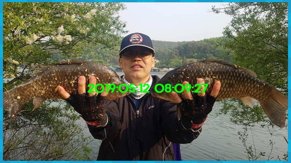 신원낚시터 토종대물 4짜 소식 식상허쥬 사진만 올립니다 (유료터정보 - 유료터점주조황)
