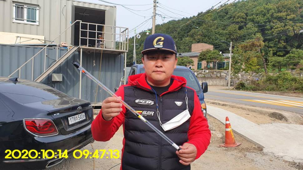 신원낚시터10월20일 토종붕어 4짜와 덩어리들 사진입니다 (유료터정보 - 유료터점주조황)
