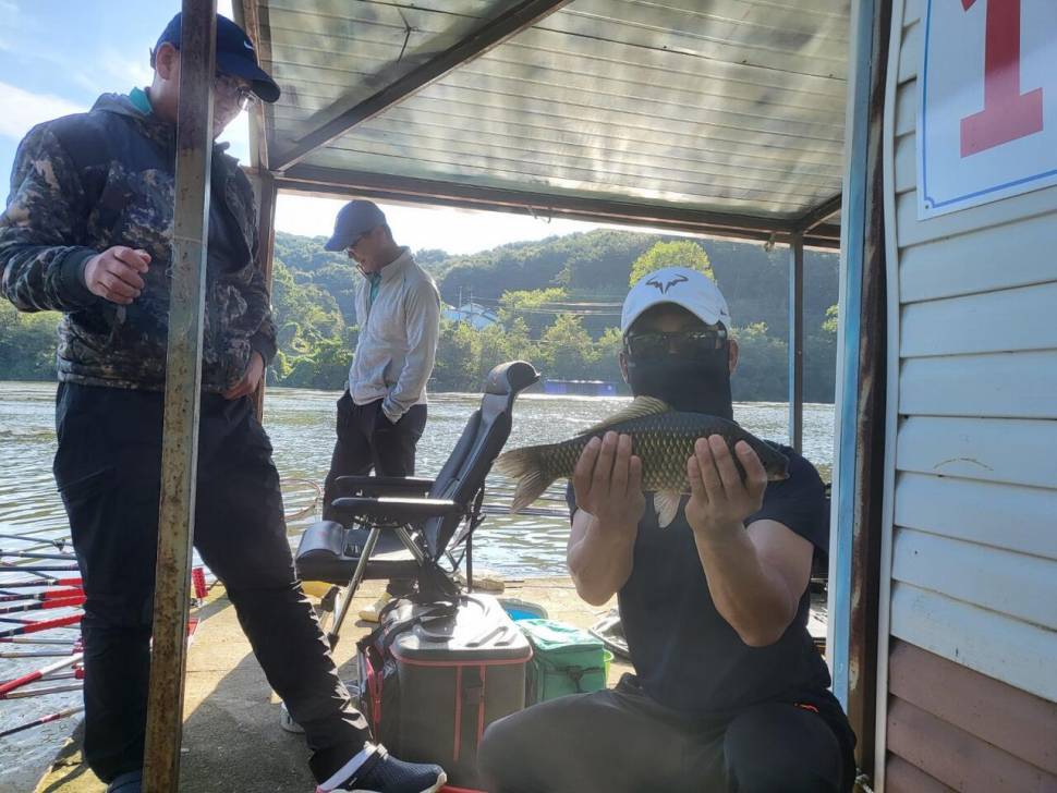 당진 가교리 낚싵 9월 29일 조황영상입니다 (유료터정보 - 유료터점주조황)