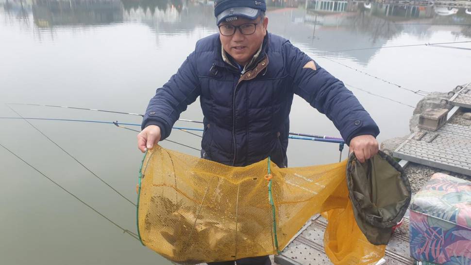 3 월 21 일 거청낚시터 붕어 조황 (유료터정보 - 유료터점주조황)