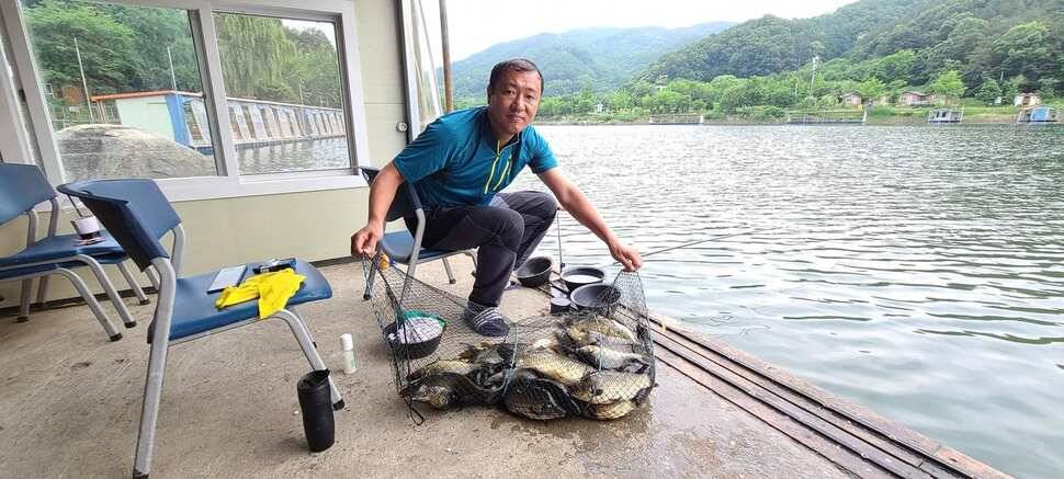 수곡낚시터 상중하류권 모두 고른 조황이 이어집니다 (유료터정보 - 유료터점주조황)