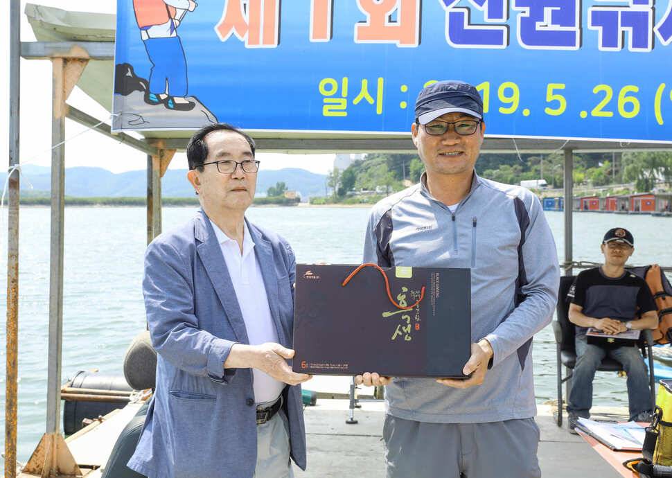 신원낚시터 제1회 밴드낚시대회 소식 입니다 (유료터정보 - 유료터점주조황)