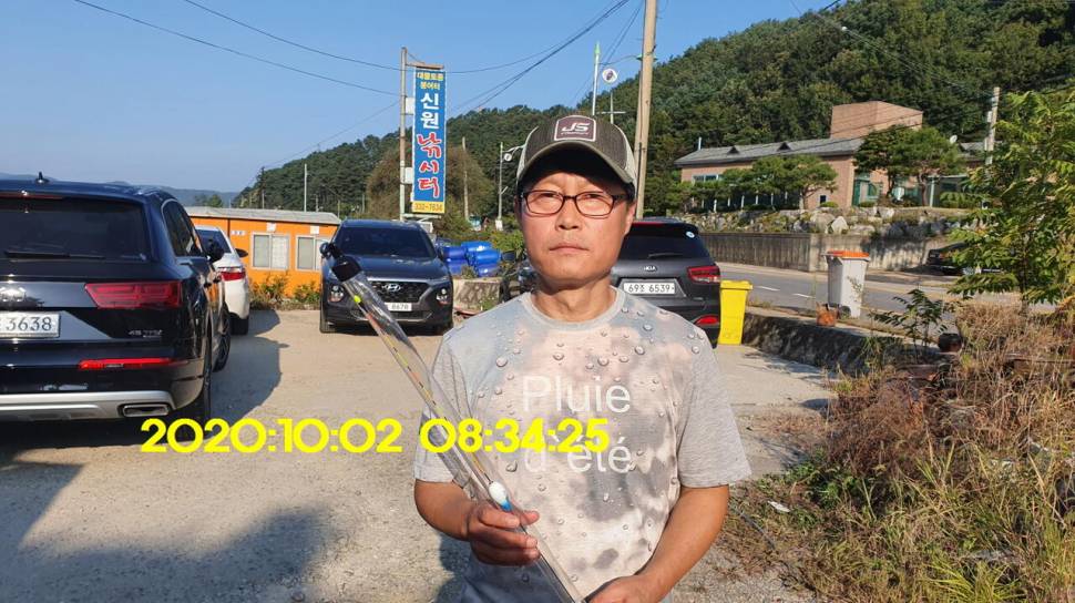 신원낚시터10월7일 연휴에도 토종4짜와 덩어리는 계속 나와 줍니다 (유료터정보 - 유료터점주조황)