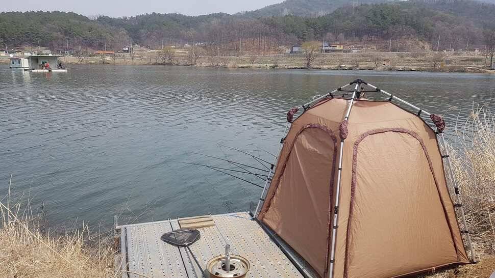 강풍에도 전좌대 마릿수라도 나왔네요 수고하셨읍니다 (유료터정보 - 유료터점주조황)