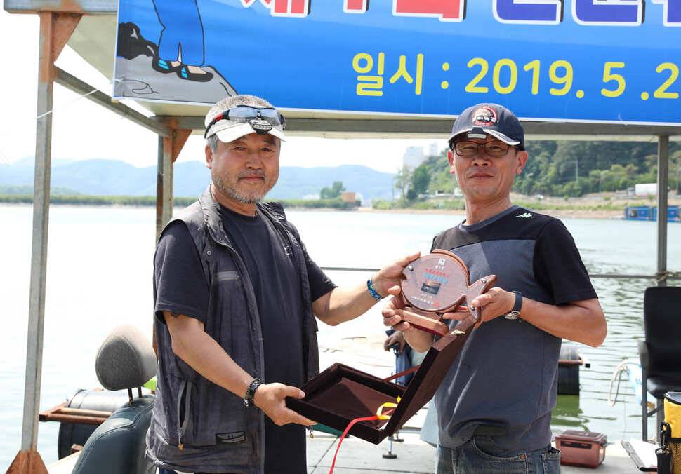 신원낚시터 제1회 밴드낚시대회 소식 입니다 (유료터정보 - 유료터점주조황)