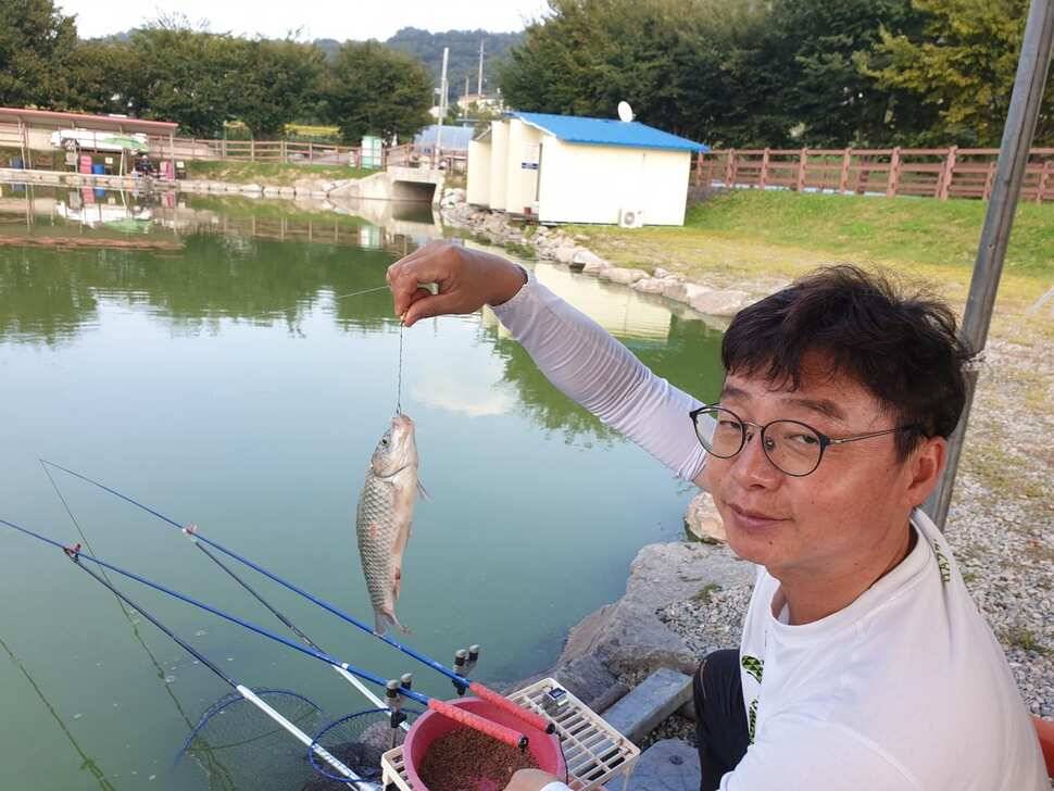 안성 거청낚시터 10 월 5일 붕어조황 (유료터정보 - 유료터점주조황)