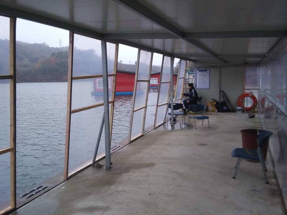 양평 수곡낚시터 자연산 4짜붕어 포함 대량 방류 및 노지 잔교 천막설치 완료하였습니다 (유료터정보 - 유료터점주조황)