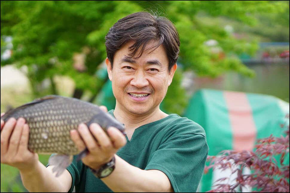 가끔씩 덩어리들이 똭 (유료터정보 - 유료터점주조황)