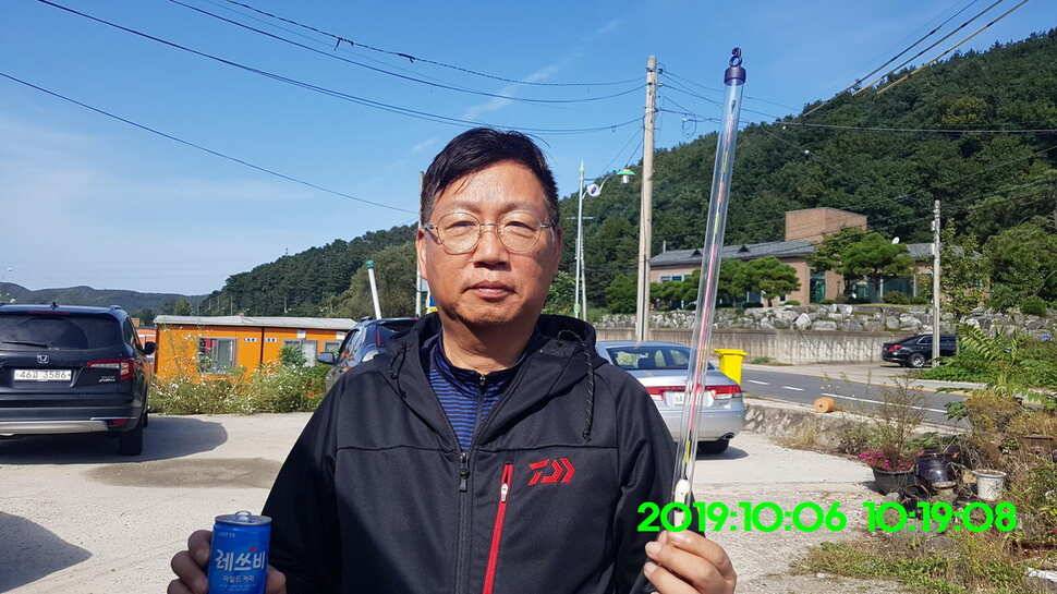 신원낚시터 10월10일 누락된 4짜와 덩어리 사진입니다 (유료터정보 - 유료터점주조황)