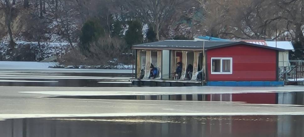 겨울붕어낚시 힐링 수곡낚시터 금요일 토종붕어 대량방류 안내 (유료터정보 - 유료터점주조황)