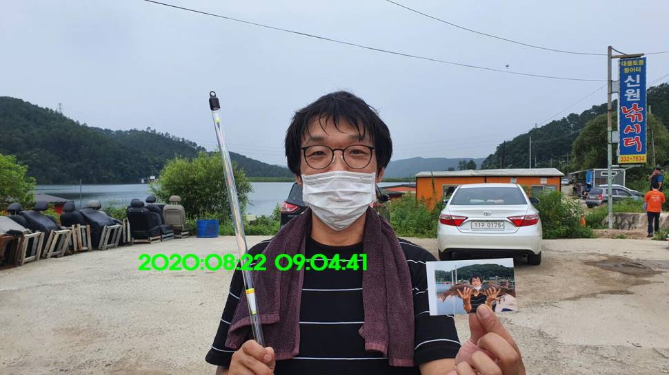 신원낚시터 8월27일 토종붕어 45짜리와 덩어리들 사진입니다 (유료터정보 - 유료터점주조황)