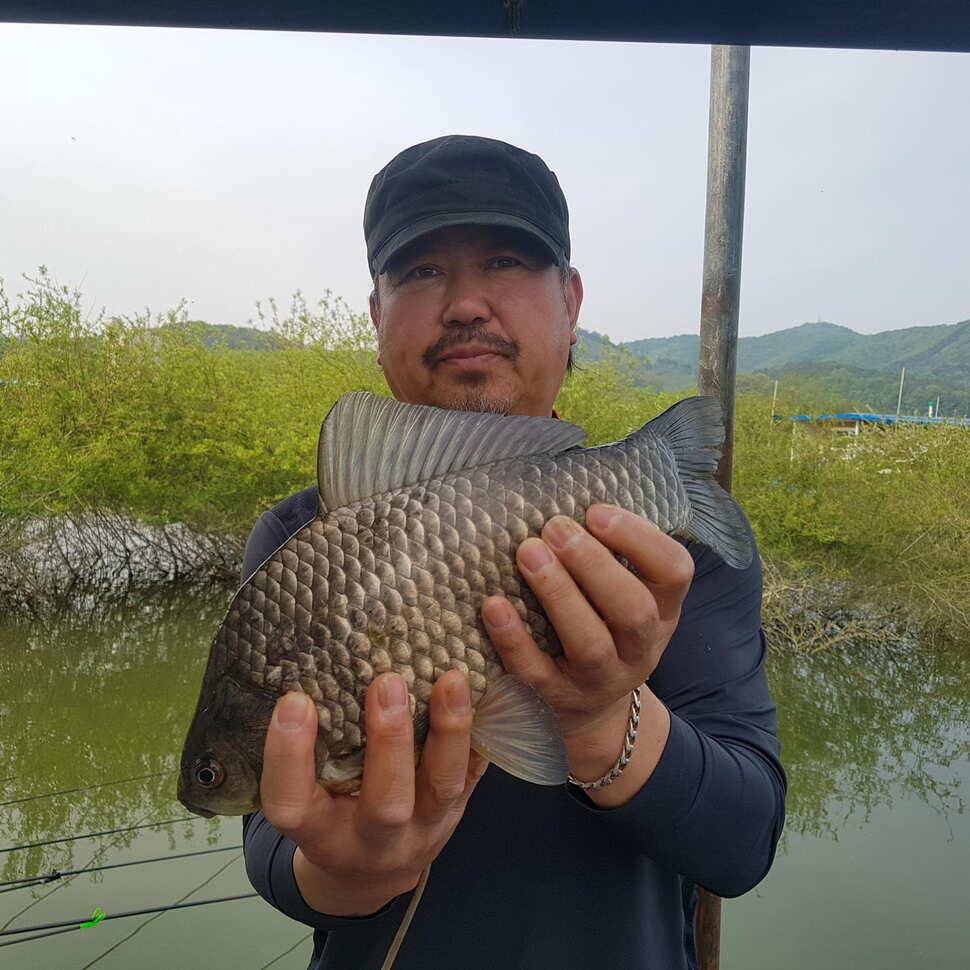 황금연휴 오산집 조황 (유료터정보 - 유료터점주조황)