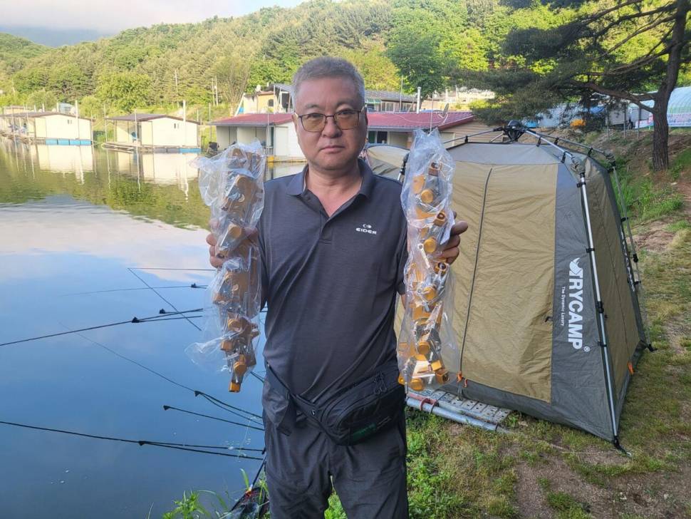 한자리 4짜 9마리 기록 (유료터정보 - 유료터점주조황)