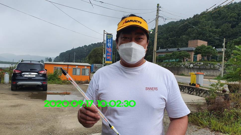 신원낚시터 9월24일 토종4243짜리가 자주 나옵니다 (유료터정보 - 유료터점주조황)