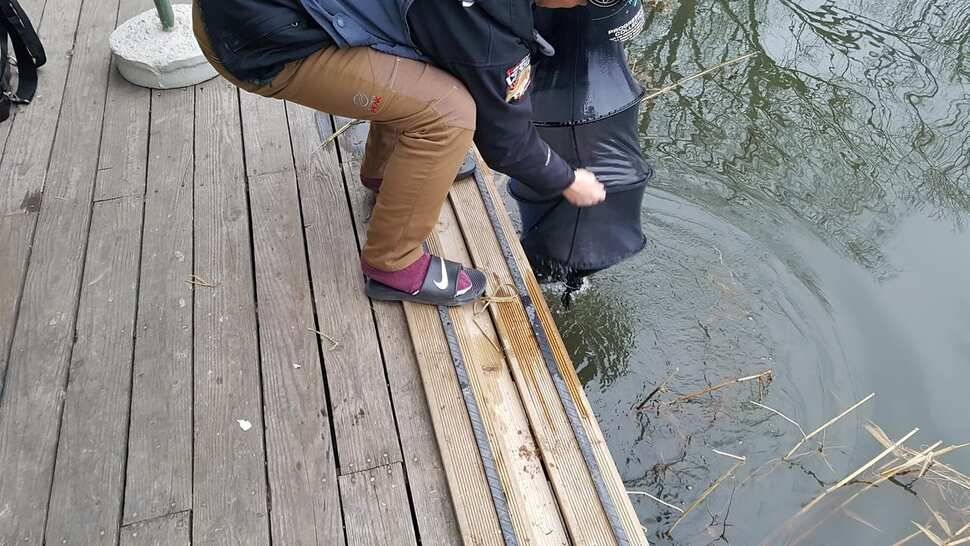 송전지 오산집 평일 조황 (유료터정보 - 유료터점주조황)