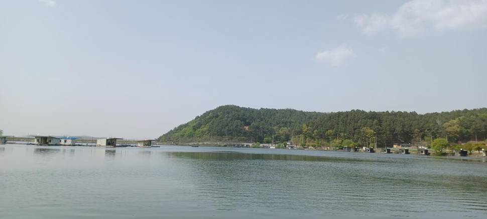 어우실지 풍경 (유료터정보 - 유료터점주조황)