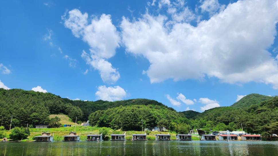 하룻저녁 4짜 5마리씩 무려 세분께서 (유료터정보 - 유료터점주조황)
