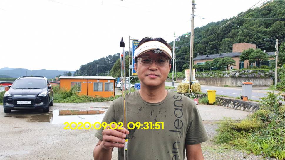 신원낚시터 9월16일 토종붕어 43짜리와 덩어리들 사진입니다 (유료터정보 - 유료터점주조황)