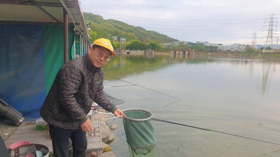 4 월 24 일 거청낚시터 붕어 조황 (유료터정보 - 유료터점주조황)