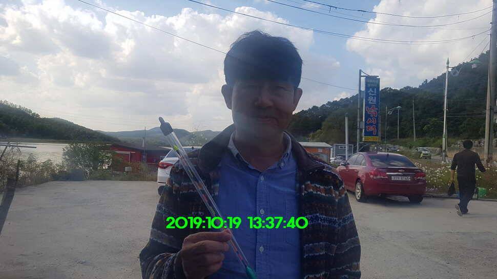 신원낚시터 10월21일 토종 49센티 붕어 구경하시고 가시겠습니다 (유료터정보 - 유료터점주조황)
