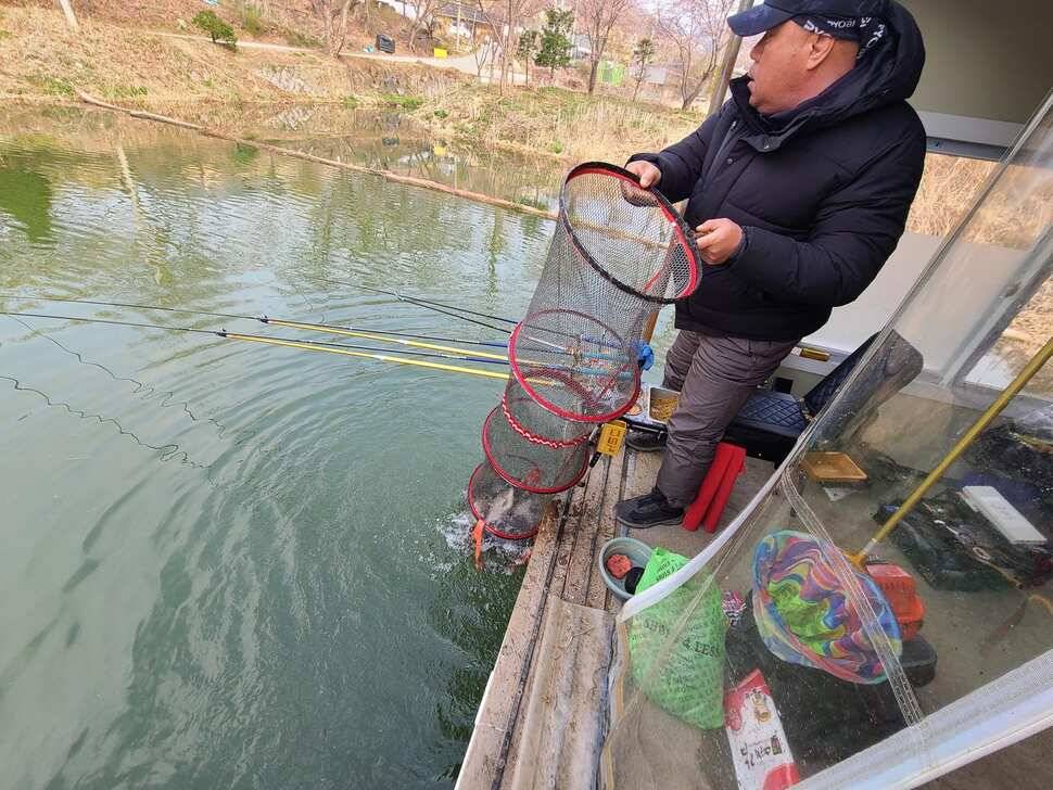 양평 수곡낚시터 4월 첫주 주말조황 및 수상좌대 할인요금 붕어방류 안내 (유료터정보 - 유료터점주조황)
