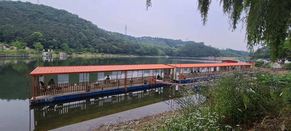 여름 피서 수곡낚시터 6월네째주 화요일 조황 안내 (유료터정보 - 유료터점주조황)